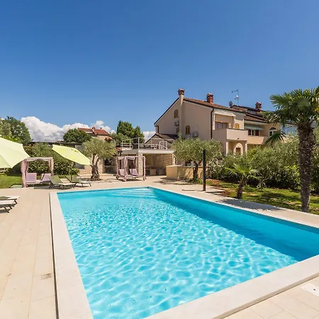 Apartment Helles Nur 250 Meter Zum Mit Meerblick, Pool, Grill, Waschmaschine *